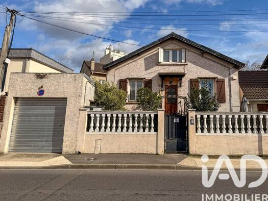 Maison à vendre 365 000 € 6 pièces 4 chambres 114 m² 195 m² de terrain La Mare Drancy 93700