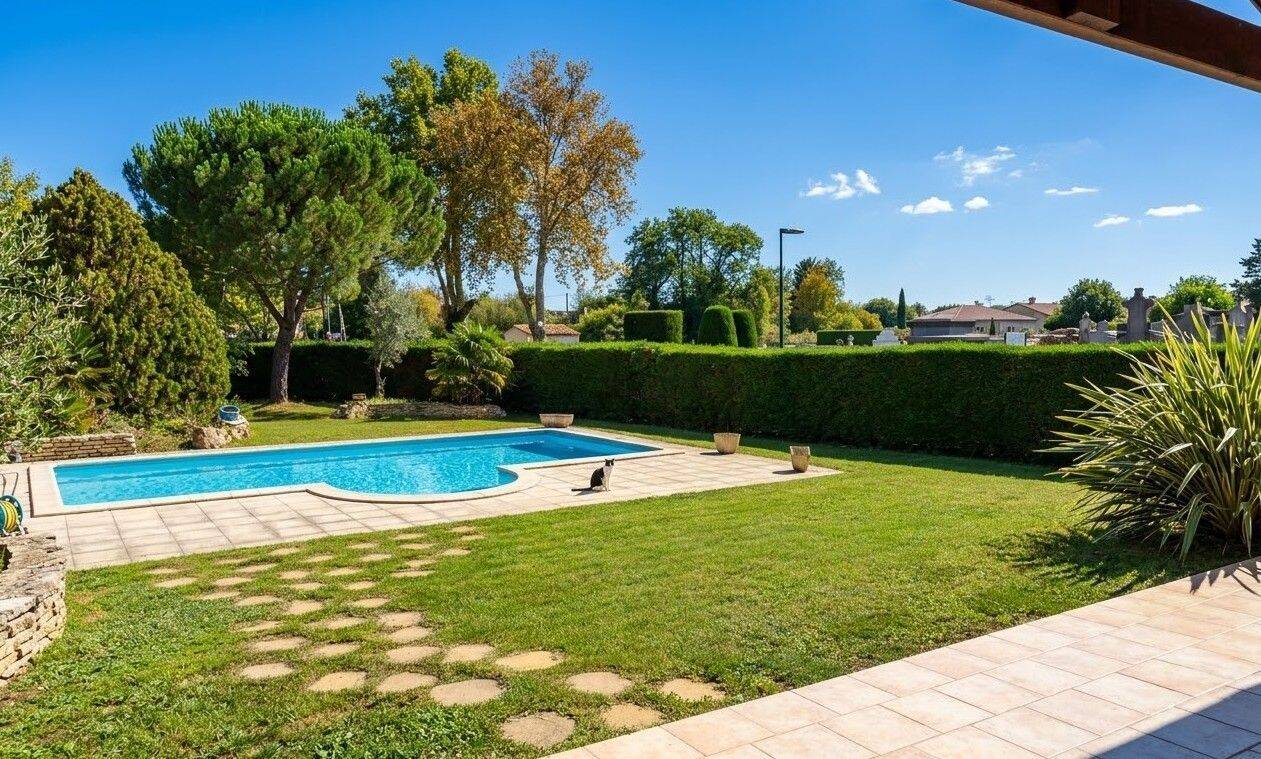 Maison 5 pièces 159 m² · à Brax · 158,5 m² · 569 000 €
