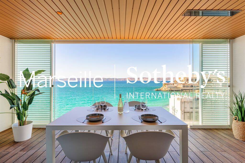 Appartement 3 pièces 100 m² · à Marseille 7ème Arrondissement · 100 m² · 4 500 €