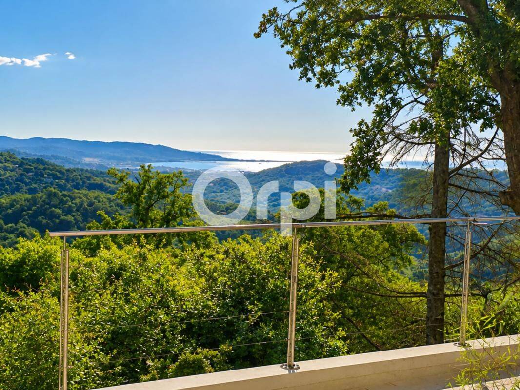 Maison 4 pièces 124 m² · à Les Adrets-de-l'Estérel · 124 m² · 845 000 €