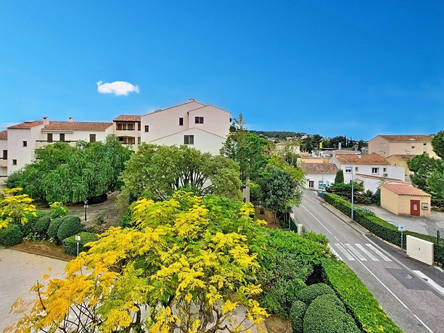 Appartement 1 pièce 27 m² · à Sanary-sur-Mer · 27 m² · 149 800 €
