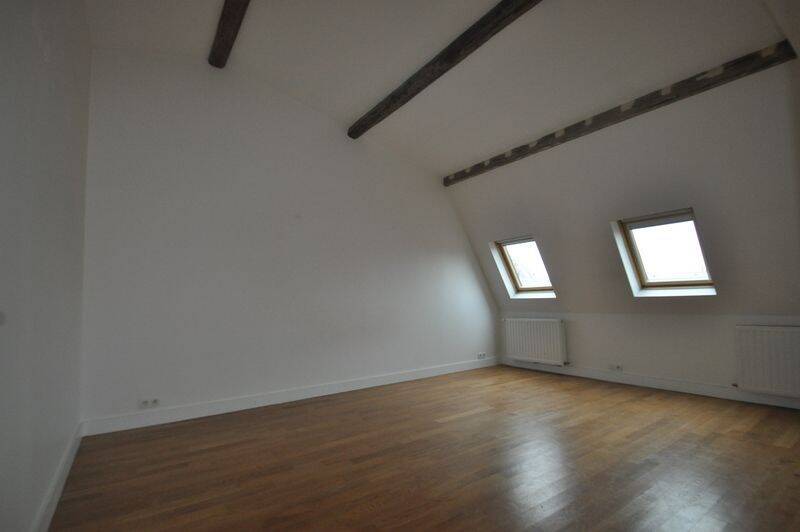 Appartement 3 pièces 55 m² · à Paris 1er Arrondissement · 55 m² · 2 100 €/mois