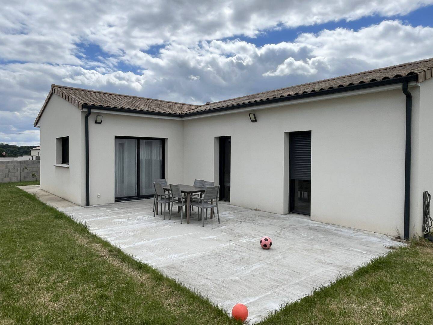 Maison 5 pièces 95 m² · à Sciecq · 94,8 m² · 246 000 €