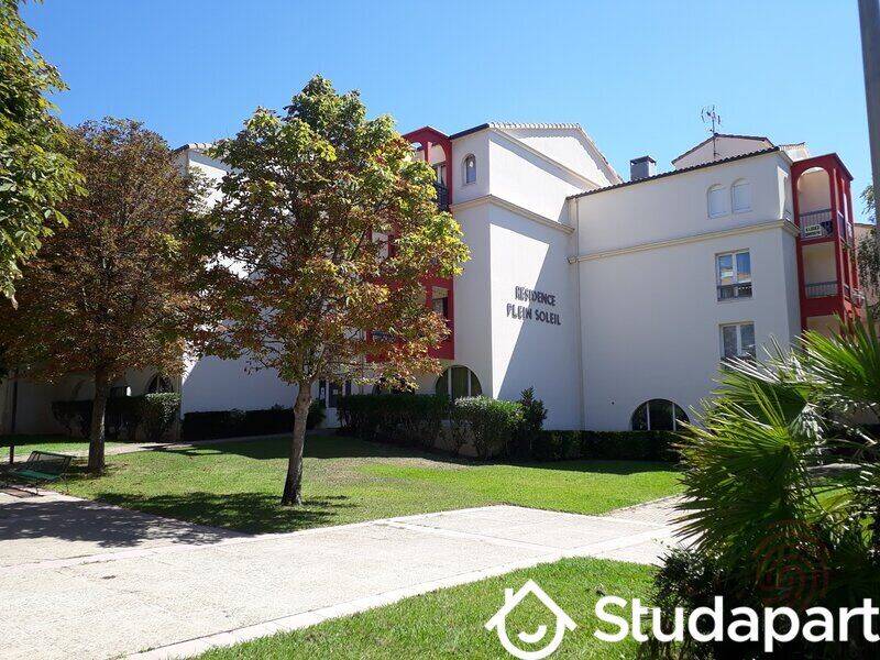 Appartement 1 pièce 20 m² · à Lamalou-les-Bains · 20 m² · 450 €