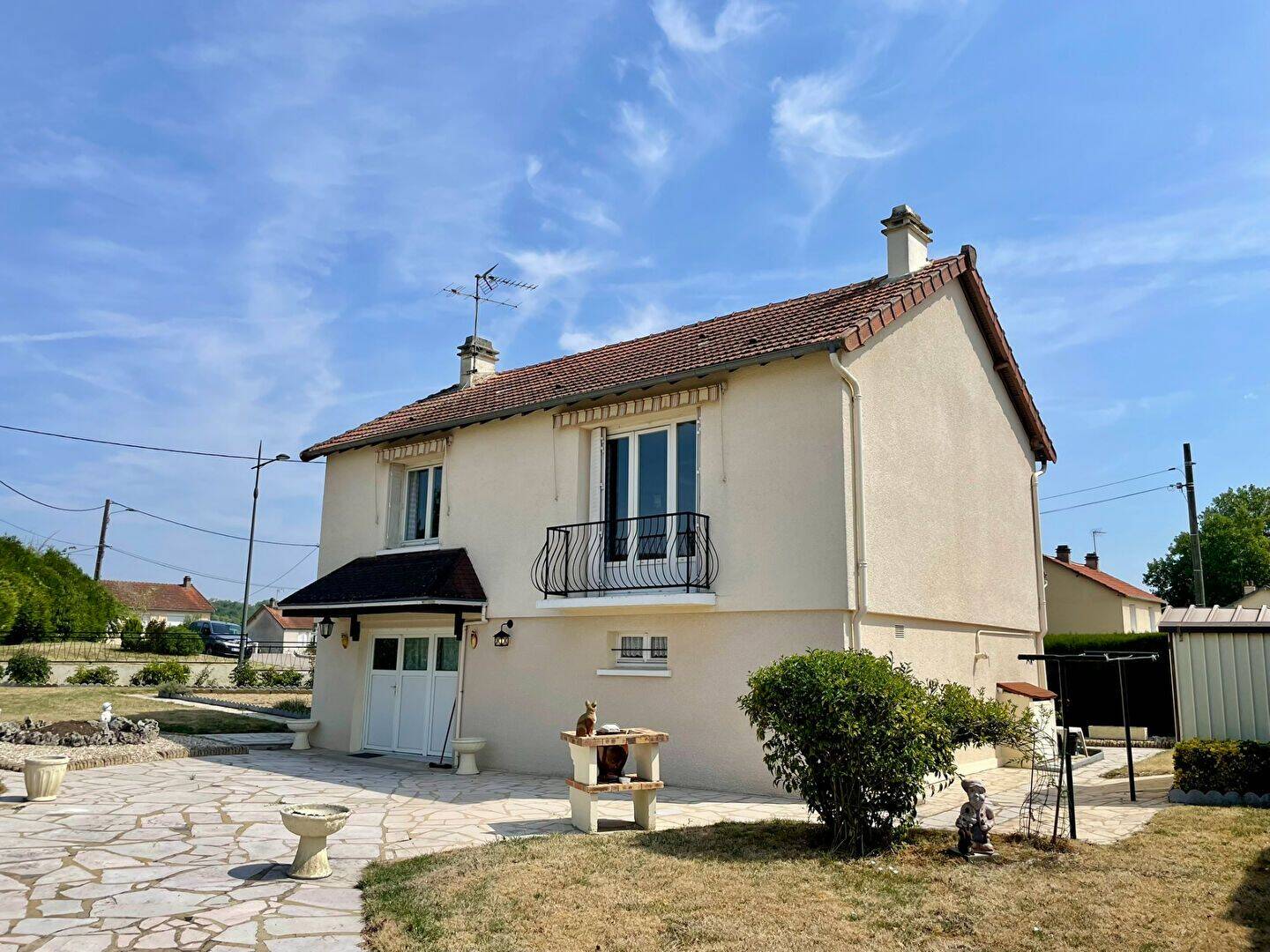 Maison 3 pièces 52 m² · à Saint-Florentin · 52 m² · 71 000 €