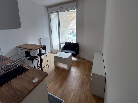 Appartement à louer 1 275 € 2 pièces 40,7 m² Étage 2/6 Chemins des Vignes Issy-les-Moulineaux 92130