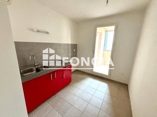 Appartement 3 pièces 65 m² · à Toulon · 65 m² · 799 €