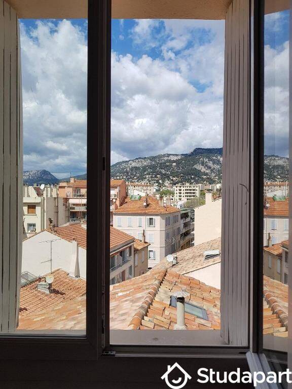 1 pièce 10 m² · à Toulon · 10 m² · 405 €/mois