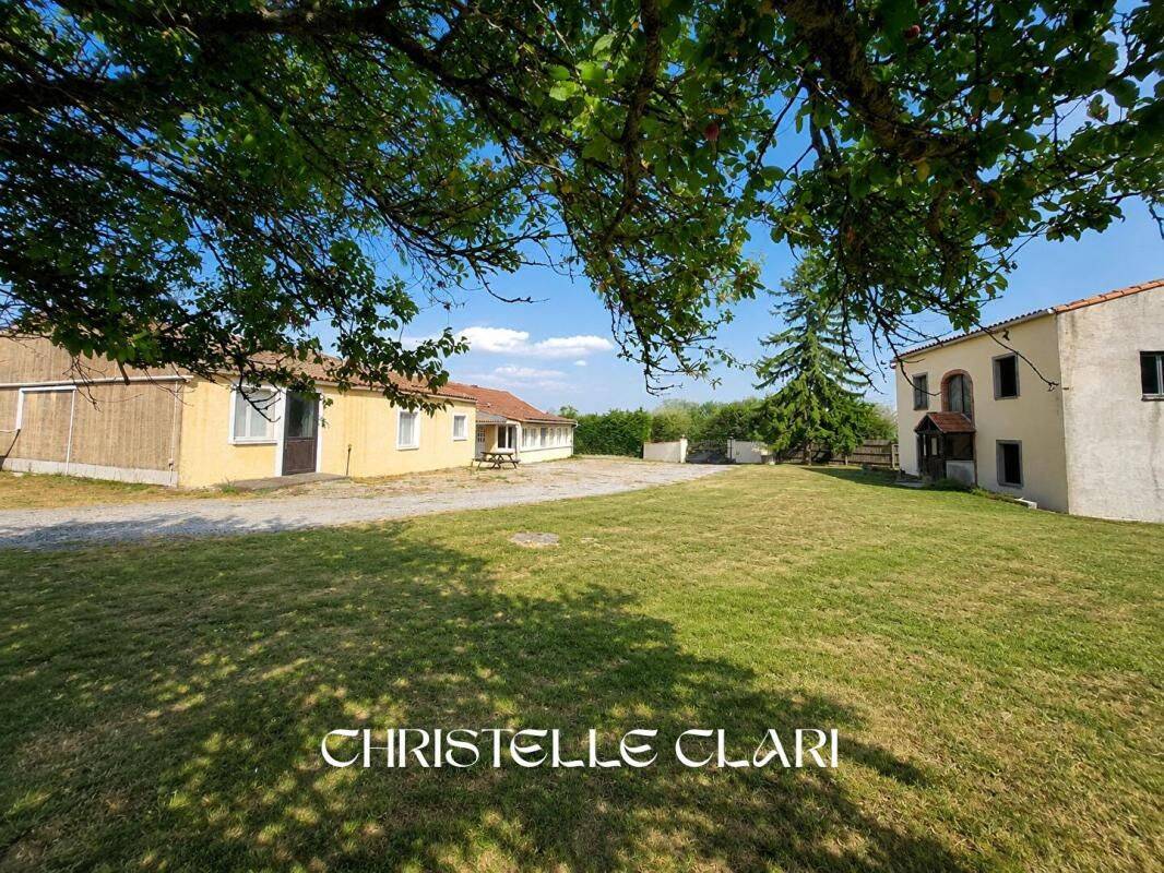 Maison 5 pièces 194 m² · à Fenouillet-du-Razès · 194 m² · 475 000 €