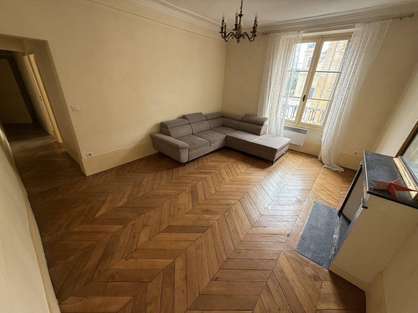 Appartement 3 pièces 67 m² · à Versailles · 67,4 m² · 1 576 €/mois