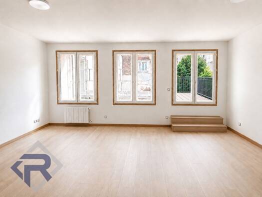 Appartement à vendre 529 000 € 3 pièces 2 chambres 56 m² Étage 1/1 Patay-Masséna Paris 13ème arrondissement 75013