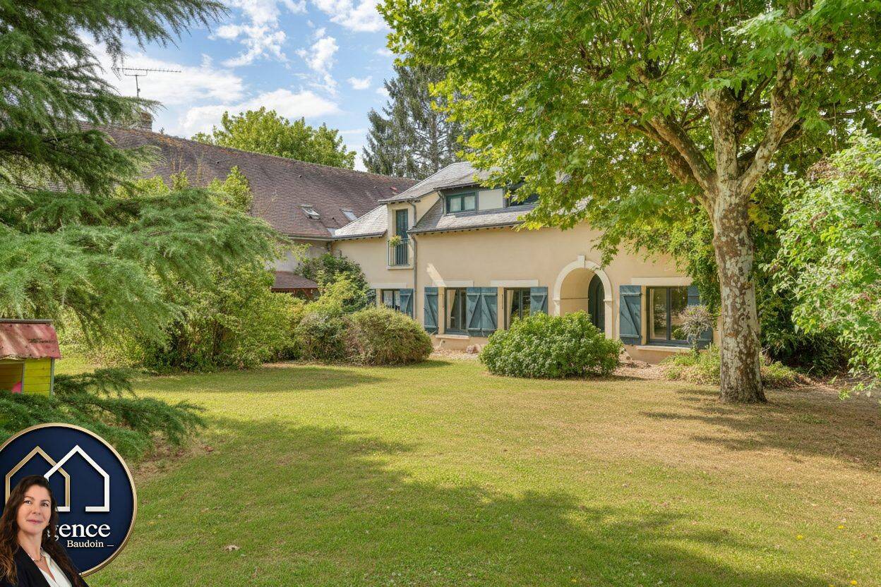 Maison 13 pièces 315 m² · à Maintenon · 315 m² · 579 000 €