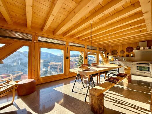 Chalet à vendre 895 000 € 5 pièces 4 chambres 144 m² 1 692 m² de terrain Notre-Dame-de-Bellecombe 73590