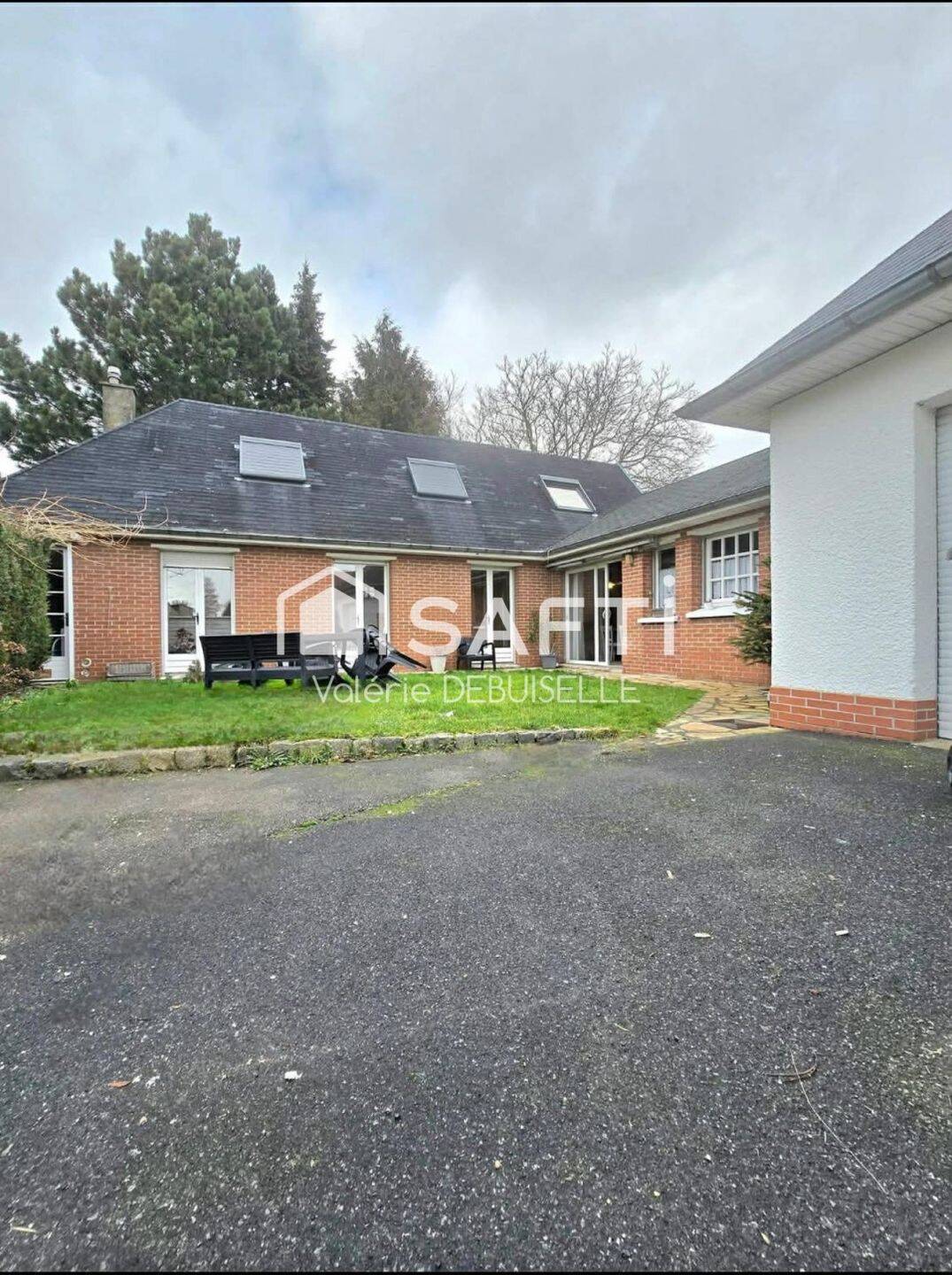 Maison 4 pièces 117 m² · à Allouagne · 117 m² · 179 000 €