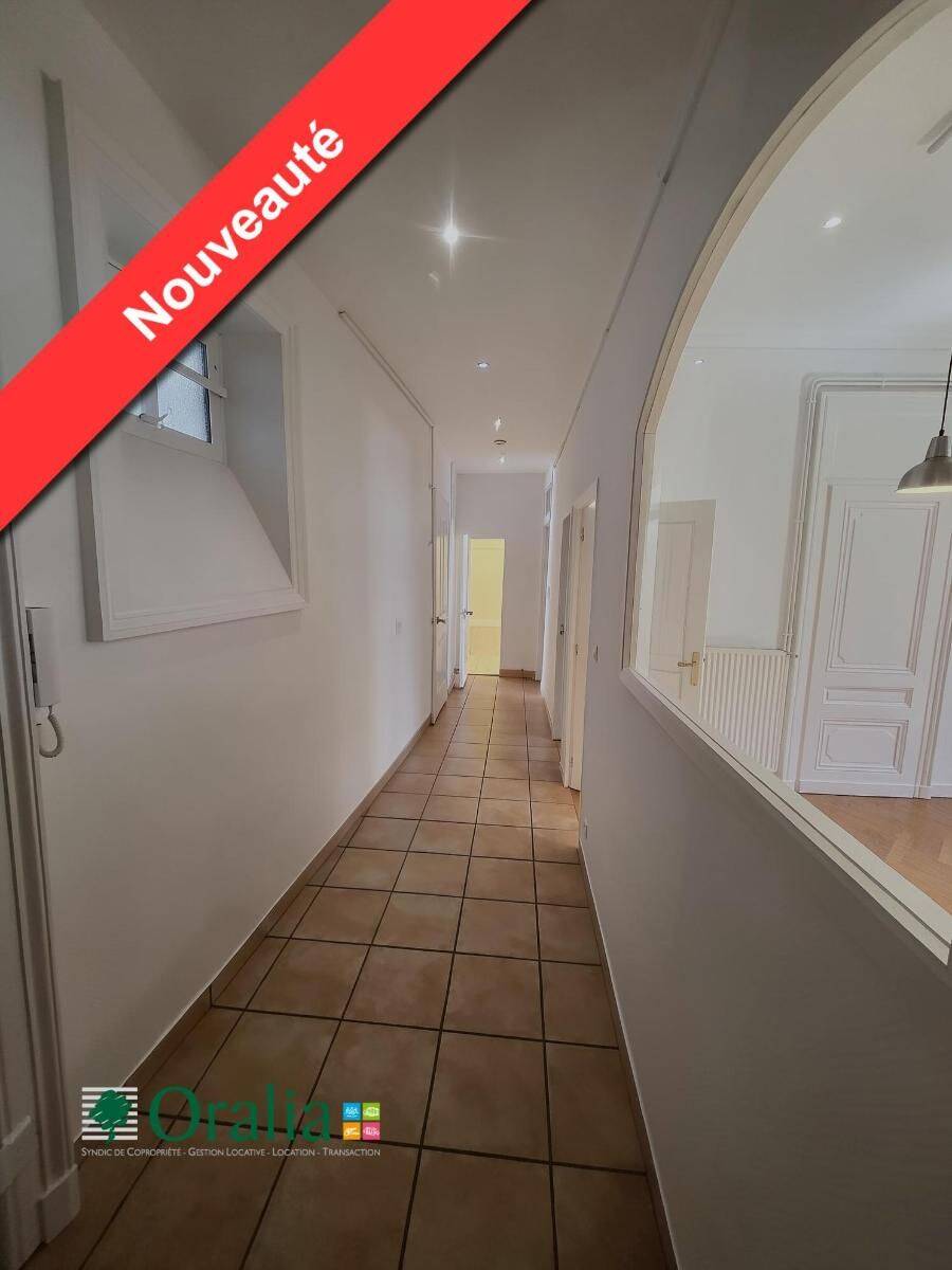 Appartement 3 pièces 81 m² · à Lyon 2ème Arrondissement · 80,9 m² · 1 380 €/mois