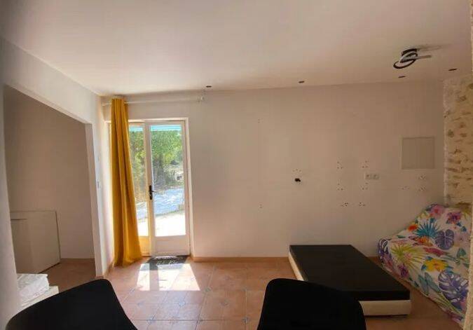 Maison 1 pièce 30 m² · à Saint-André-de-Lidon · 30 m² · 590 €