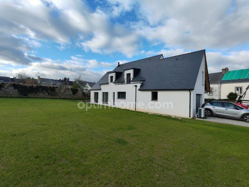 Maison 10 pièces 160 m² · à Le Faouët · 160 m² · 375 000 €