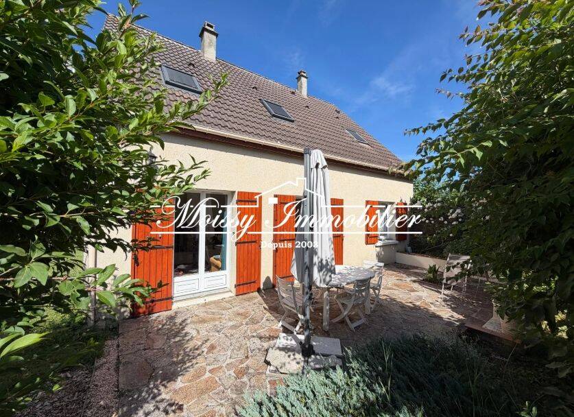 Maison 5 pièces 106 m² · à Moissy-Cramayel · 106 m² · 345 000 €