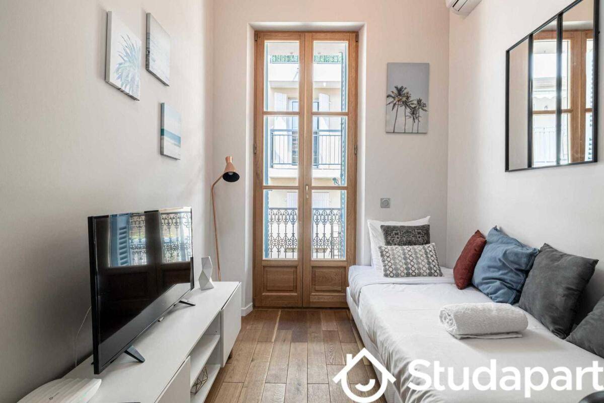 Appartement 1 pièce 28 m² · à Cannes · 28 m² · 1 177 €/mois