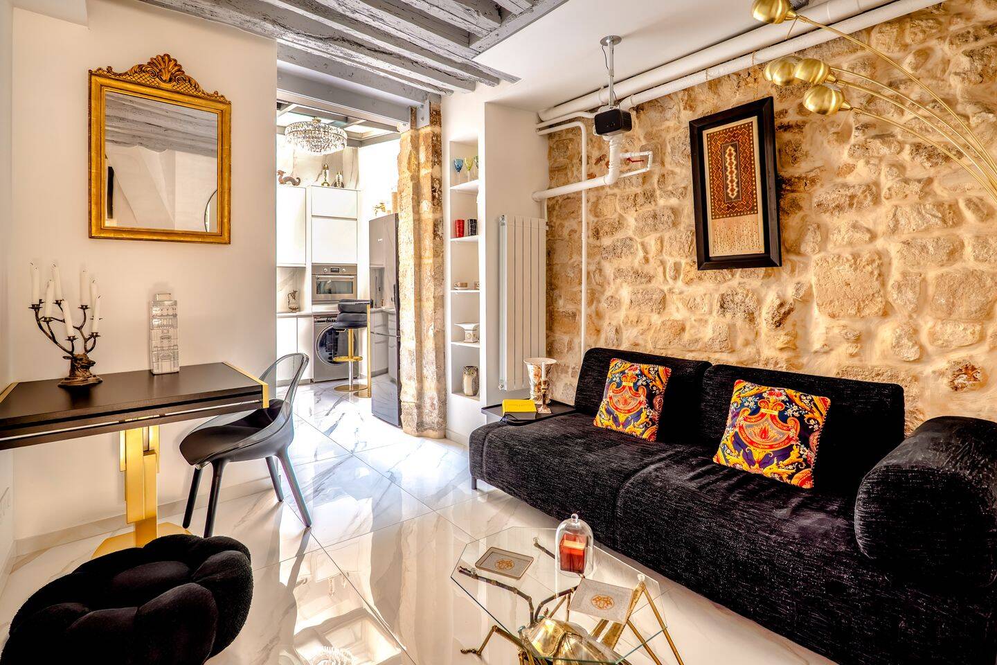Appartement 2 pièces 59 m² · à Paris 4ème Arrondissement · 59 m² · 689 000 €