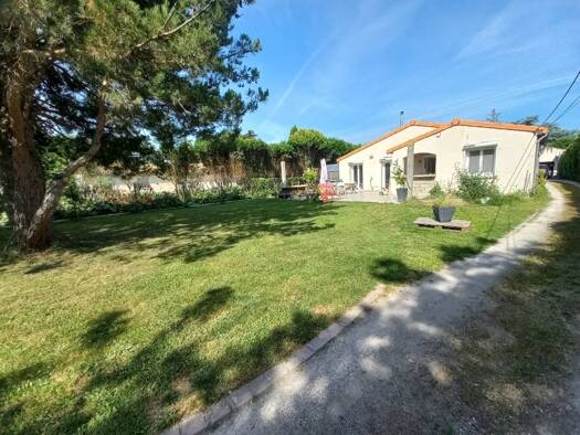 Maison à vendre 414 000 € 5 pièces 4 chambres 160,7 m² 1 081 m² de terrain Frouzins 31270