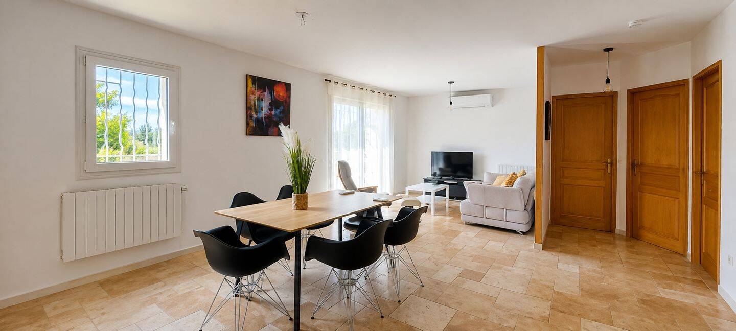 Maison 4 pièces 99 m² · à Figanières · 99 m² · 350 000 €