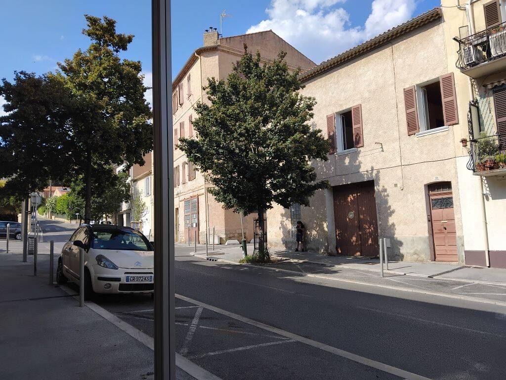 Appartement 4 pièces 106 m² · à Hyères · 105,5 m² · 232 000 €