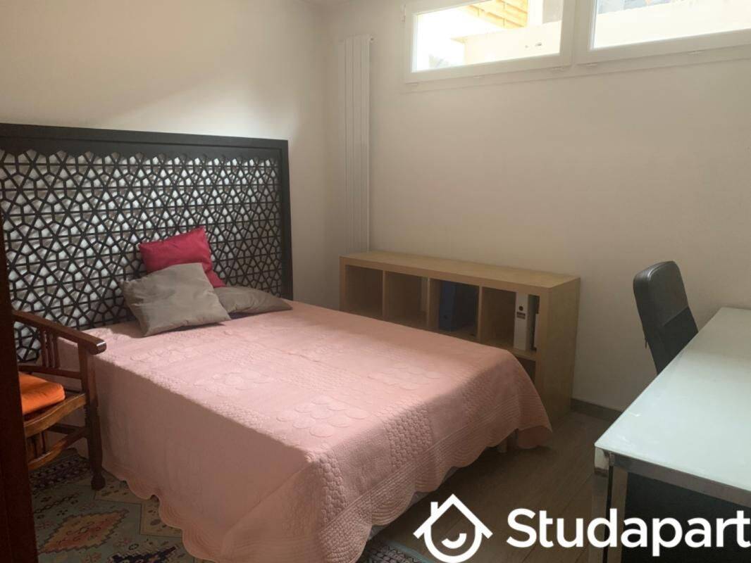 1 pièce 17 m² · à L'Haÿ-les-Roses · 17 m² · 750 €