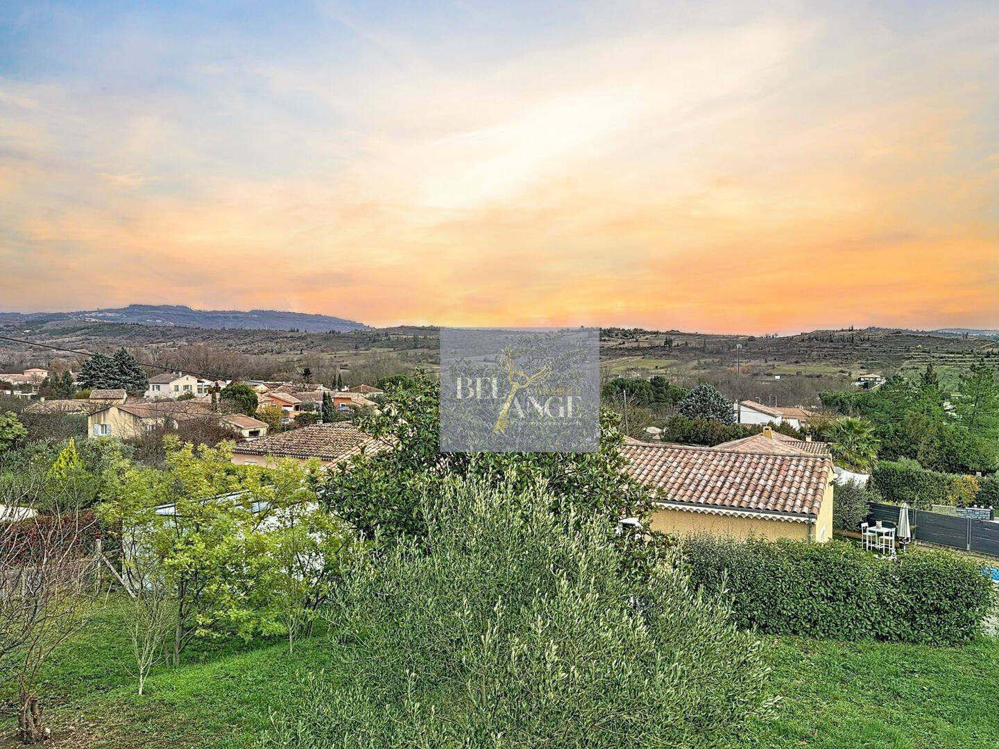 Maison 6 pièces 103 m² · à Lavilledieu · 103 m² · 285 000 €
