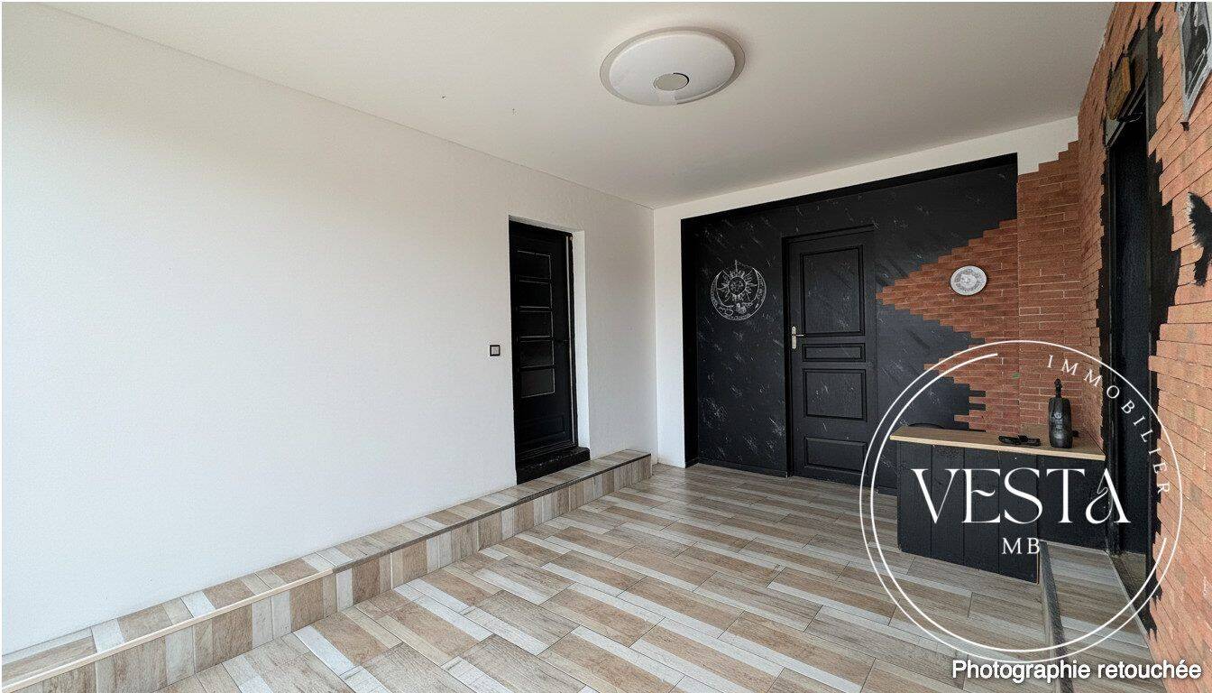 Maison 6 pièces 100 m² · à Étupes · 100 m² · 99 000 €