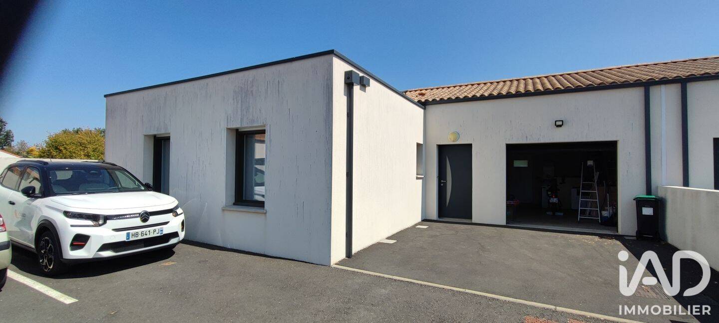 Maison 4 pièces 86 m² · à L'Herbergement · 85,9 m² · 820 €