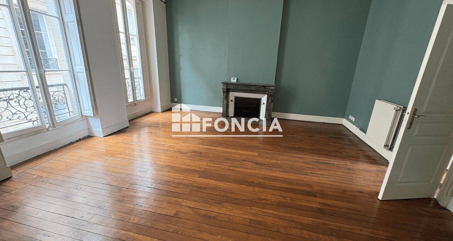 Appartement 3 pièces 89 m² · à Bordeaux · 88,9 m² · 1 403 €/mois