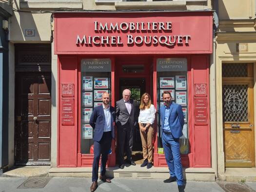 Restaurant à vendre Fonds de commerce 380 000 € 150 m² d'espace de restauration Rambouillet 78120