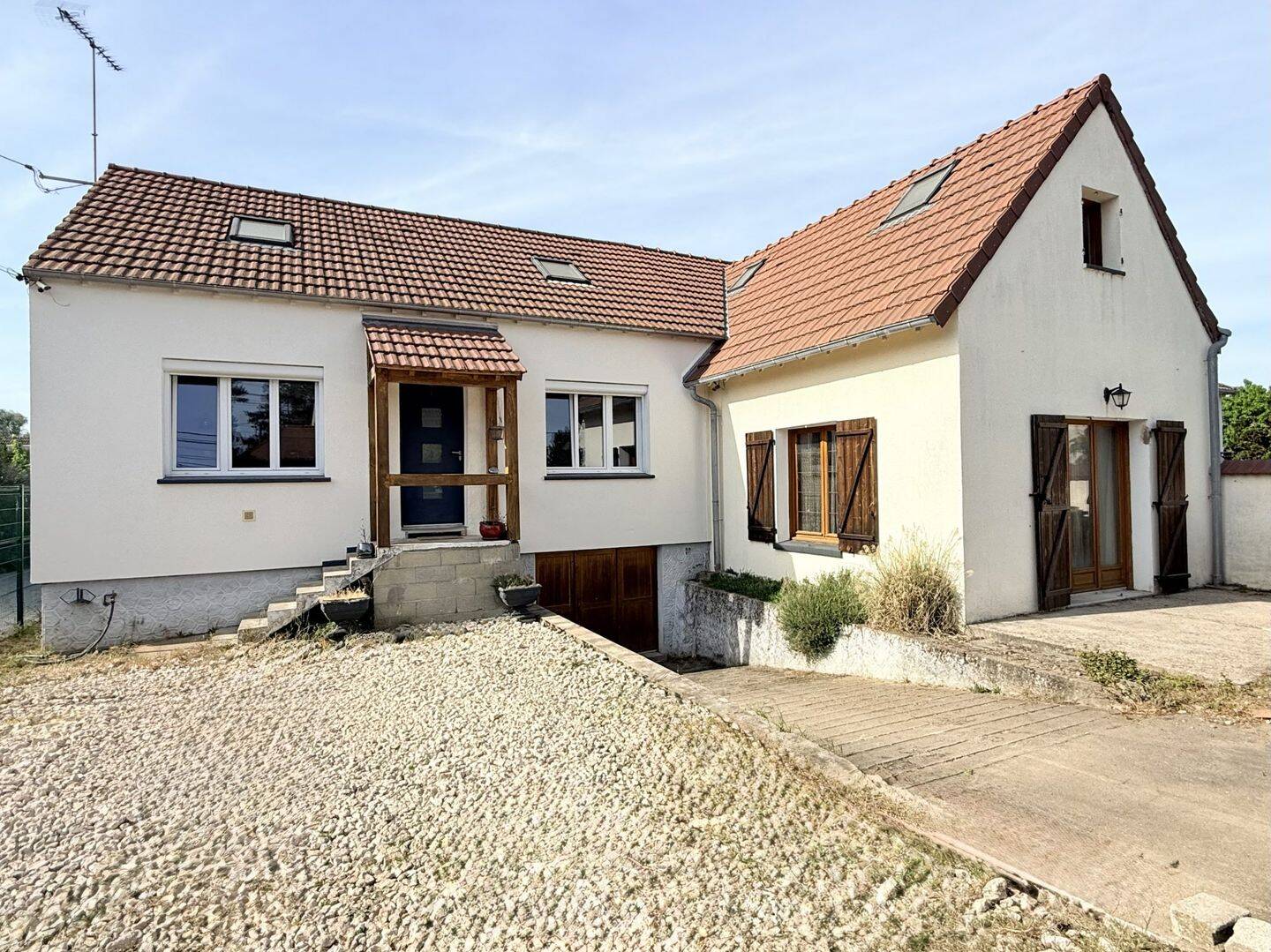 Maison 8 pièces 160 m² · à Fay-aux-Loges · 160 m² · 259 900 €