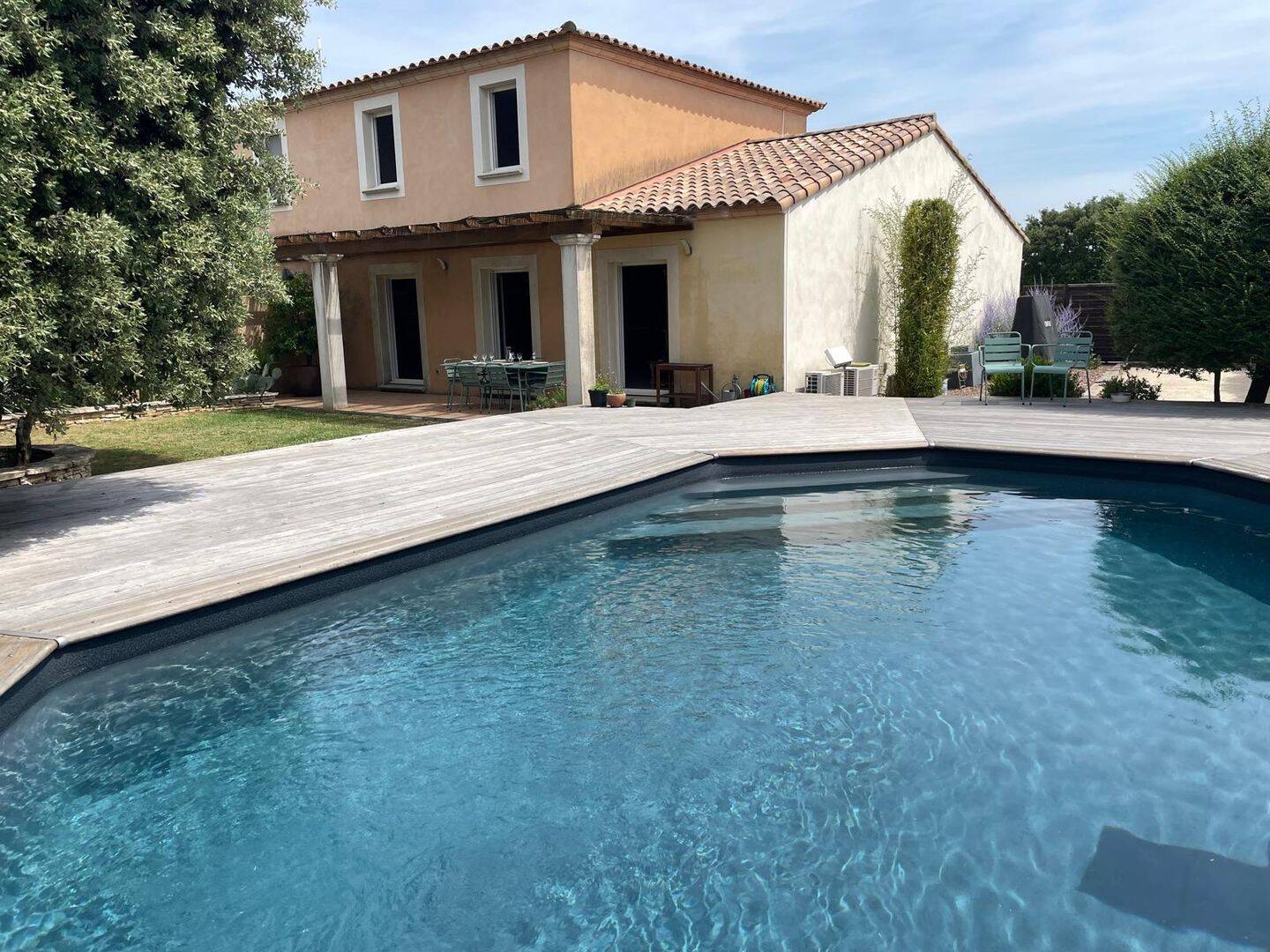 Maison 4 pièces 99 m² · à Nîmes · 98,8 m² · 1 750 €/mois