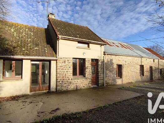 Maison à vendre 127 000 € 4 pièces 2 chambres 95 m² 3 000 m² de terrain Millières 50190