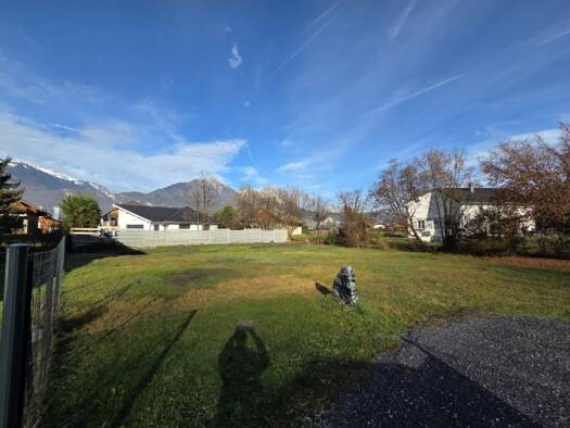 Terrain constructible viabilisé à vendre 150 000 € 644 m² de terrain Monthion 73200