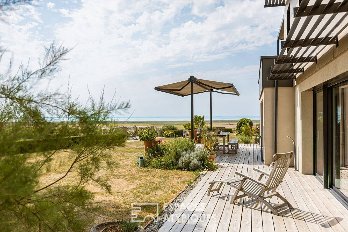 Maison 5 pièces 274 m² · à Mortagne-sur-Gironde · 274 m² · 895 000 €
