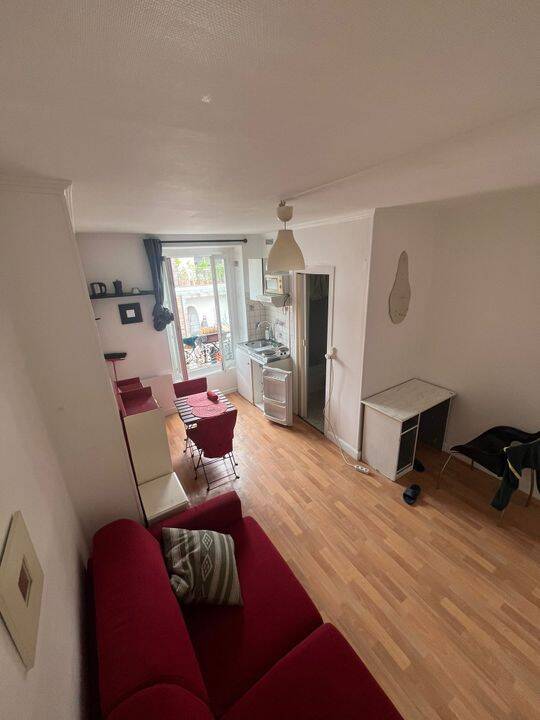 Appartement 1 pièce 15 m² · à Paris 10ème Arrondissement · 15 m² · 760 €