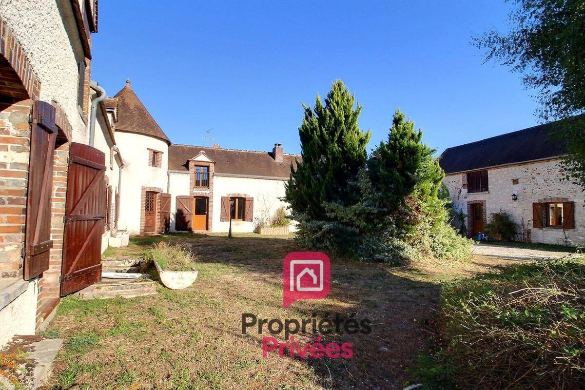 Maison 11 pièces 300 m² · à Paucourt · 300 m² · 389 000 €