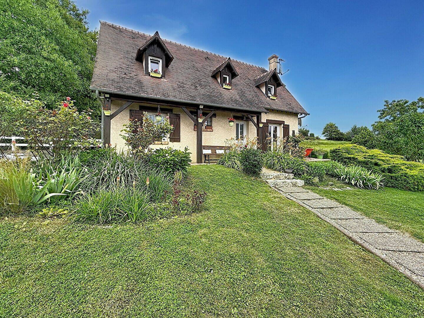 Maison 4 pièces 105 m² · à Vexin-sur-Epte · 105 m² · 320 000 €