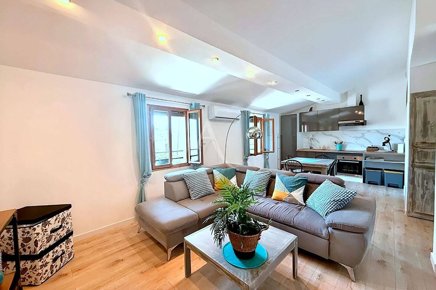 Appartement 2 pièces 44 m² · à Mèze · 44 m² · 825 €