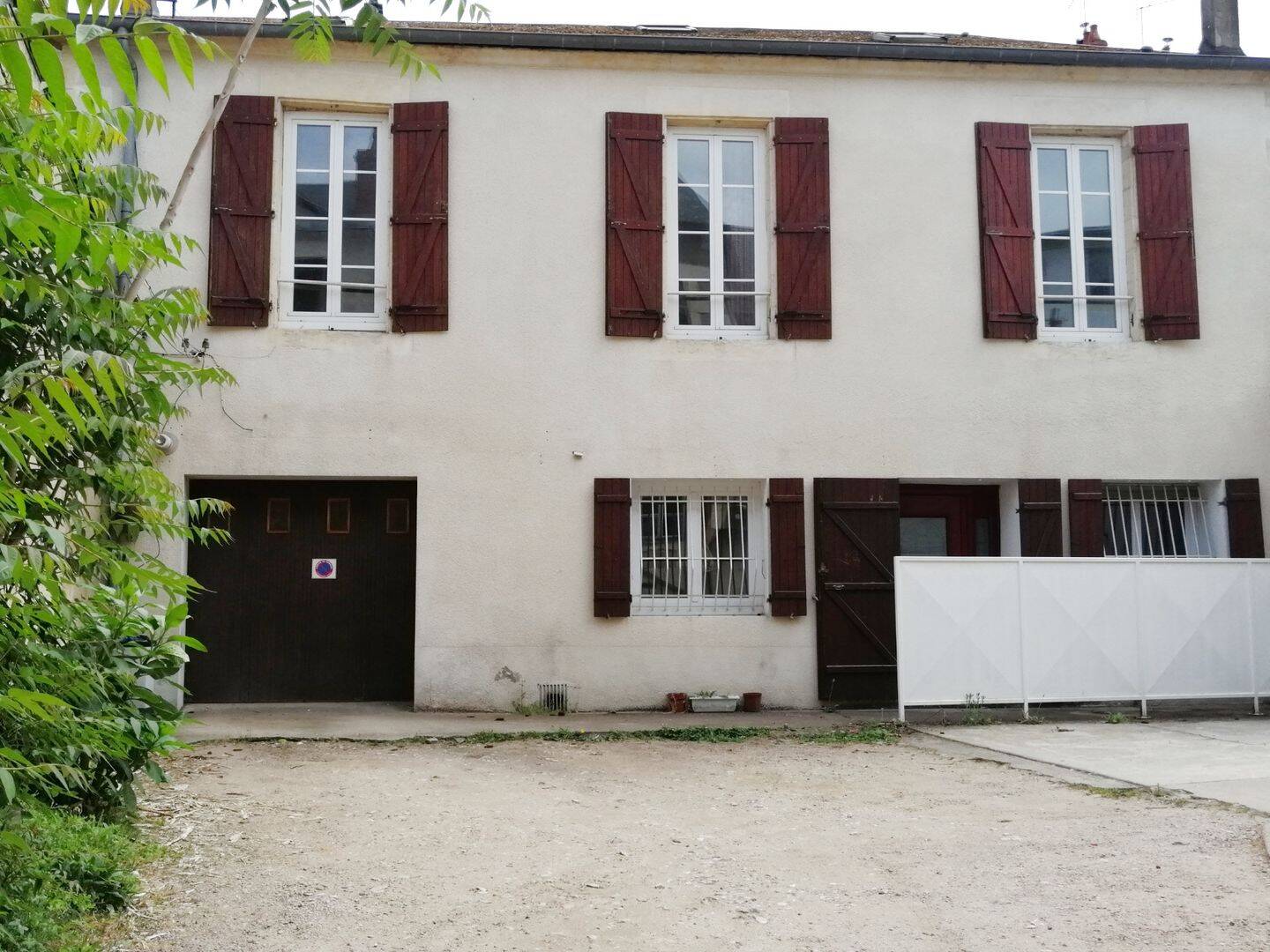 Maison 6 pièces 105 m² · à Nevers · 105 m² · 780 €