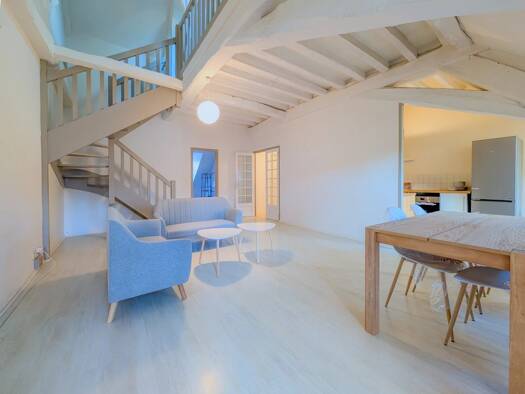 Duplex à louer 1 915 € 5 pièces 3 chambres 115 m² Étage 3/3 Centre Rennes 35000