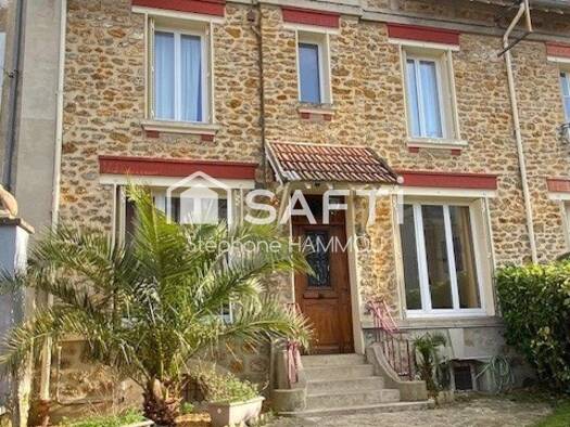 Maison à vendre 547 000 € 9 pièces 6 chambres 244 m² 260 m² de terrain Nord Ouest La Ferté-sous-Jouarre 77260