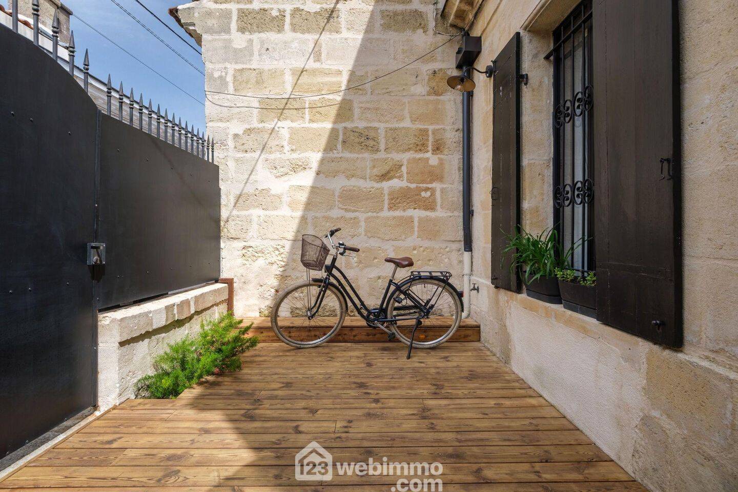Maison 3 pièces 81 m² · à Bègles · 81 m² · 489 000 €