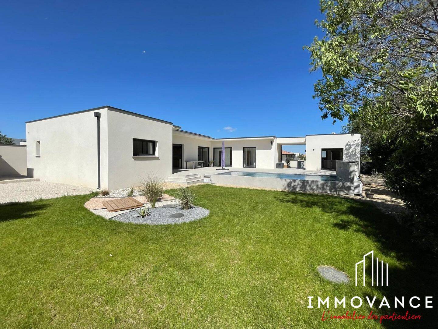 Maison 5 pièces 185 m² · à Saint-Aunès · 185 m² · 3 632 €/mois