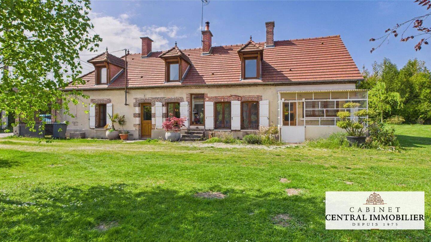 Maison 6 pièces 134 m² · à Châtres · 133,5 m² · 225 000 €
