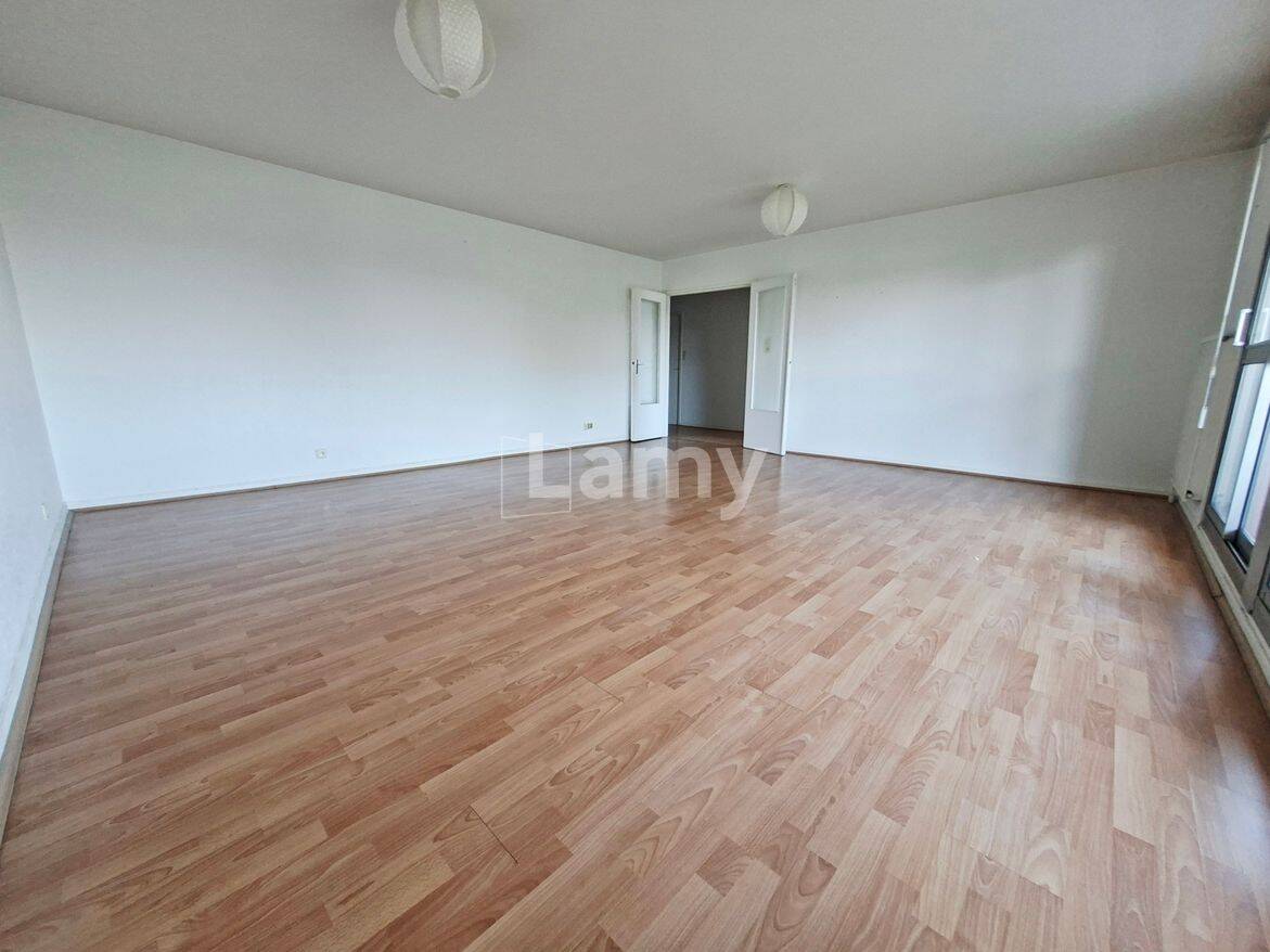 Appartement 5 pièces 100 m² · à Montbéliard · 100 m² · 845 €/mois