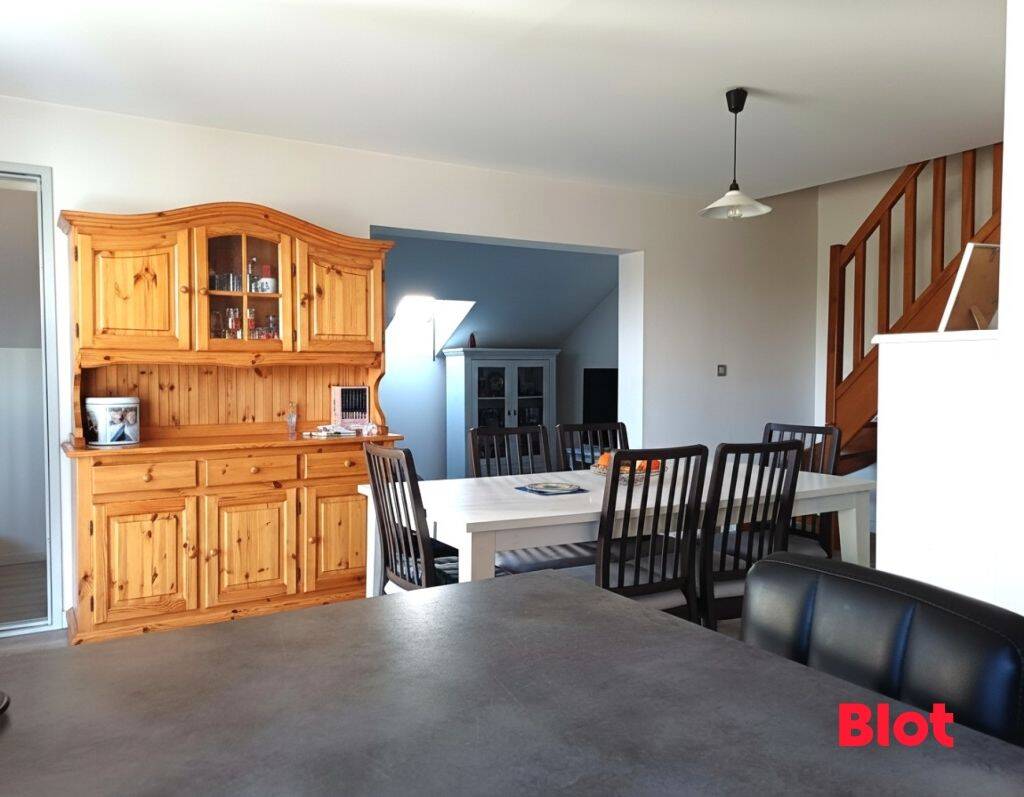 Appartement 4 pièces 76 m² · à Châteaubourg · 76,3 m² · 184 900 €